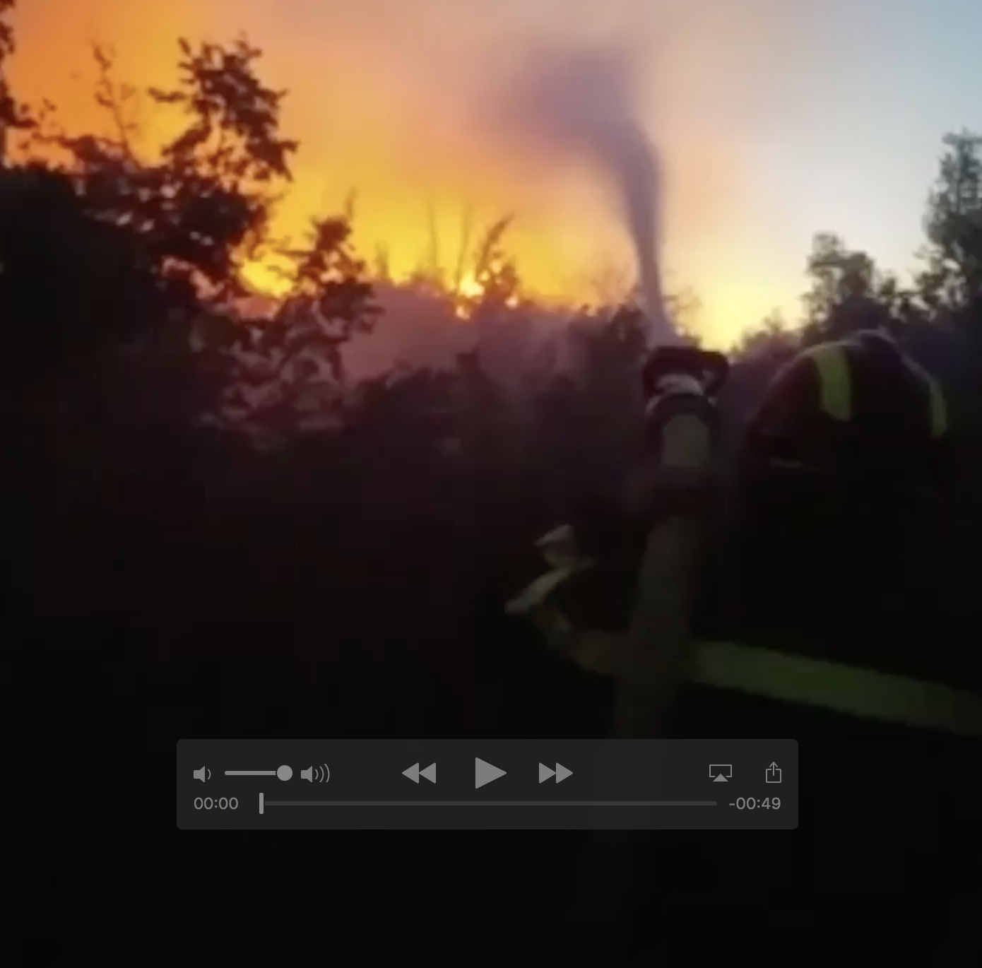 Kod Šibenika spasili kuće, gori kod Šestanovca, na Marjanu...