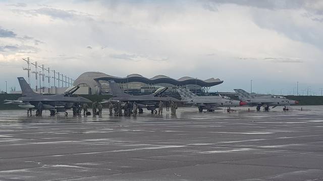 U Zagreb sletjela dva američka F-16, ali stigli samo na vježbu