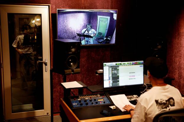 North Korean defectors debut in K-pop group aiming for global stage