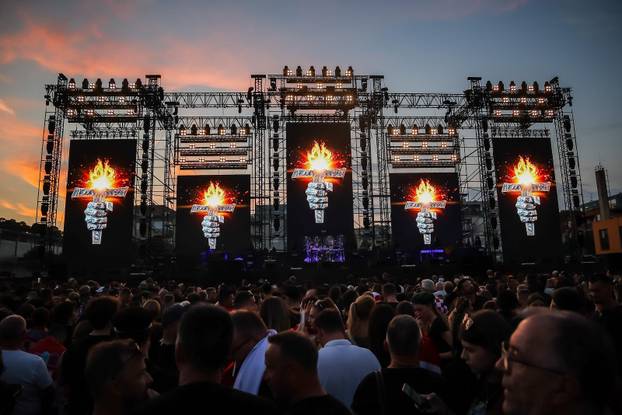Šibenik: Koncert Marka Perkovića Thomsona na Šibenskom Šubićevcu