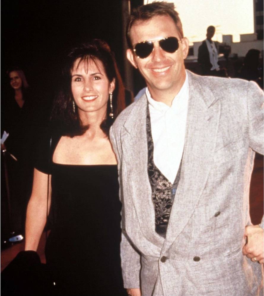 Kevin Costner varao je žene, imao aferu sa suprugom svog prijatelja, a sada se rastaje