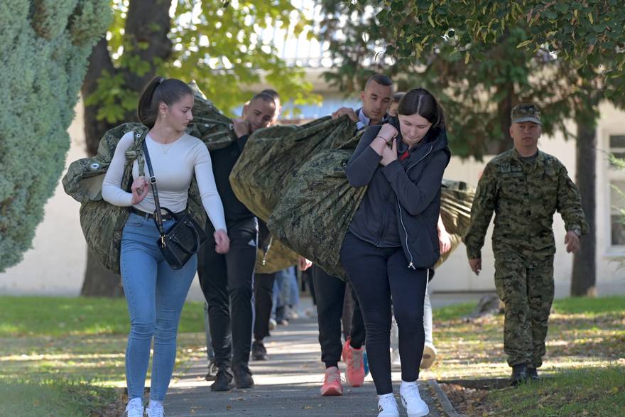 U Požegu na vojnu obuku stiglo gotovo 300 ročnika: 'Već pet godina ih nije bilo ovoliko!'