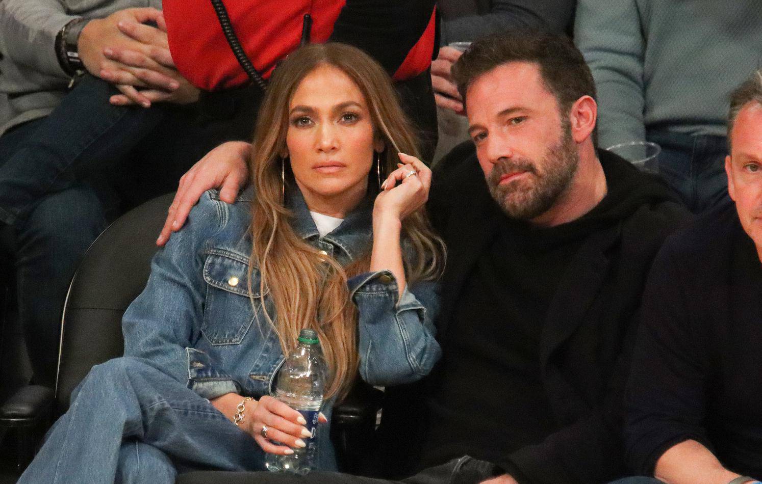 Jennifer Lopez and Ben Affleck attend the Lakers vs. Boston game