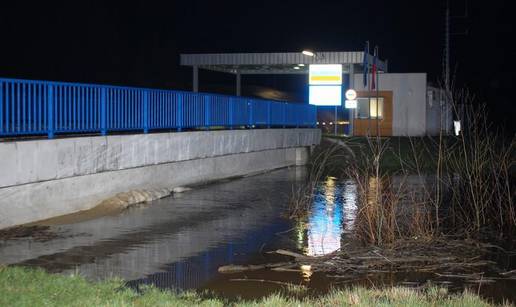 Sutla se izlila i zatvorila je granični prijelaz Plavić