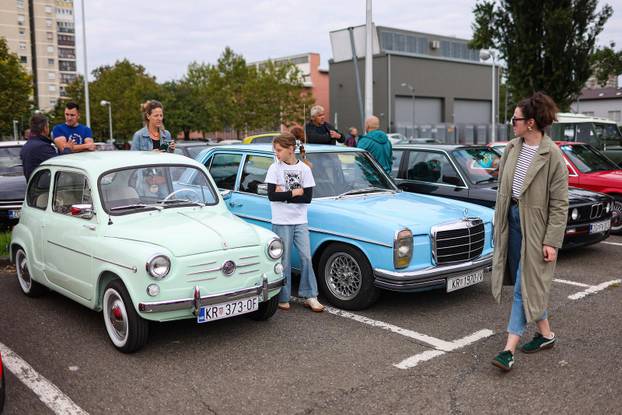 19. Old school desant na Zagreb
