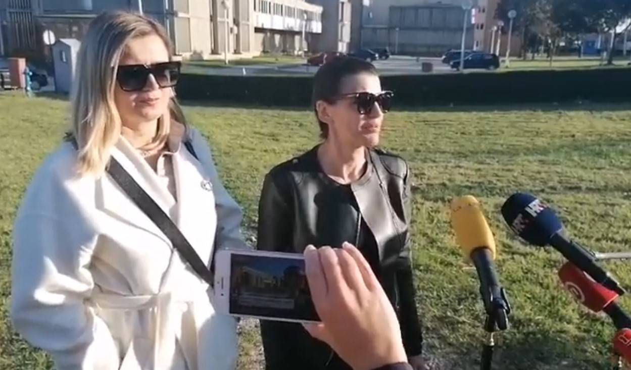 'Najvažnije mi je bilo zagrliti kćer, napisala sam knjigu za majku koja je umrla od korone'