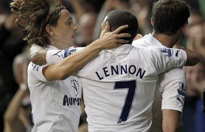 Veza Lennon - Bale slomila je QPR, Modriću svih 90 minuta