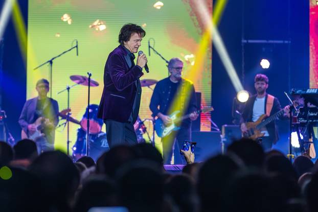 Zdravko Čolić održao koncert u Osijeku