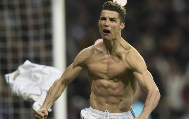 Seksi frajer s terena zaručio se za lijepu Georginu: Ovako se mijenjao Cristiano Ronaldo...