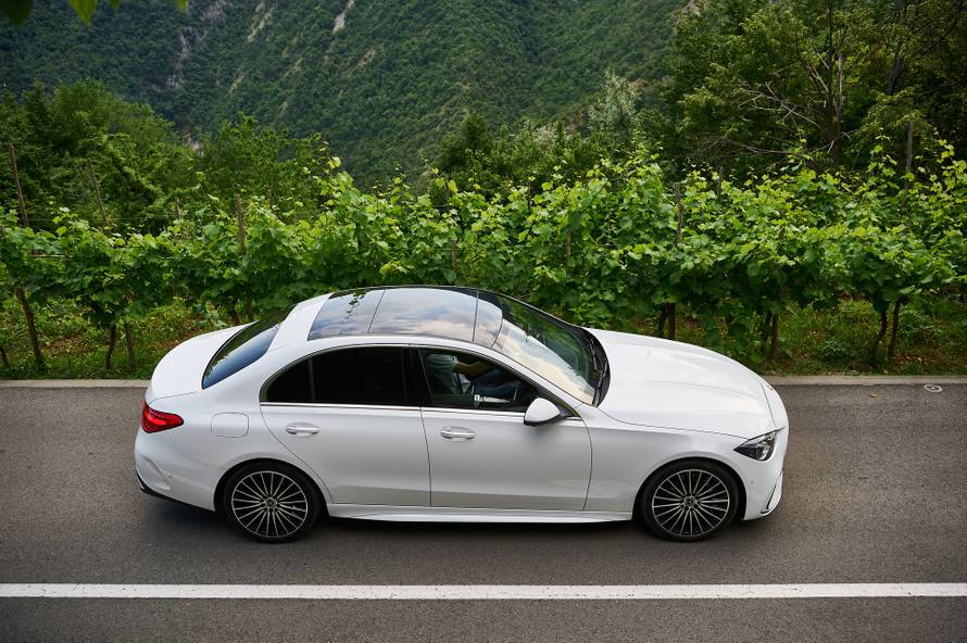 Nova C-Klasa stigla u Hrvatsku, među prvima smo je vozili