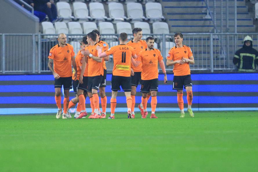 Osijek: Utakmica NK Osijek i HNK Šibenik u 19. kolu Prve HNL
