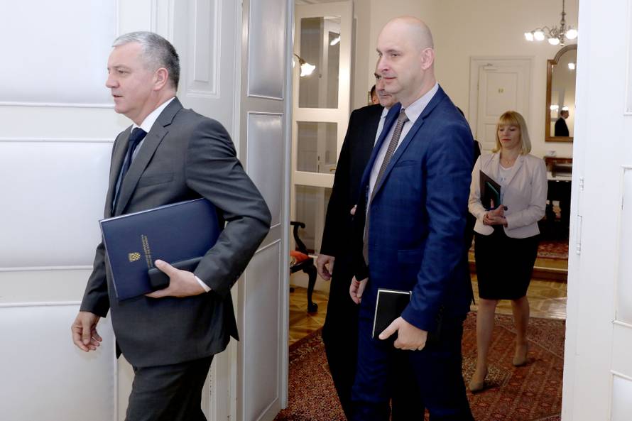 Izglasali nagodbu za Agrokor;  Plenković: Postignuti su ciljevi