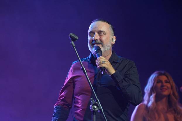 Beograd: Tony Cetinski odr&zcaron;ao je prvi od tri zakazana koncerta pod imenom "Samo ljubav"