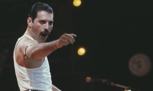 Rukopis slavnog hita 'Bohemian Rhapsody' prodali za 1,6 mil. €: Freddie je ispisao 15 stranica...