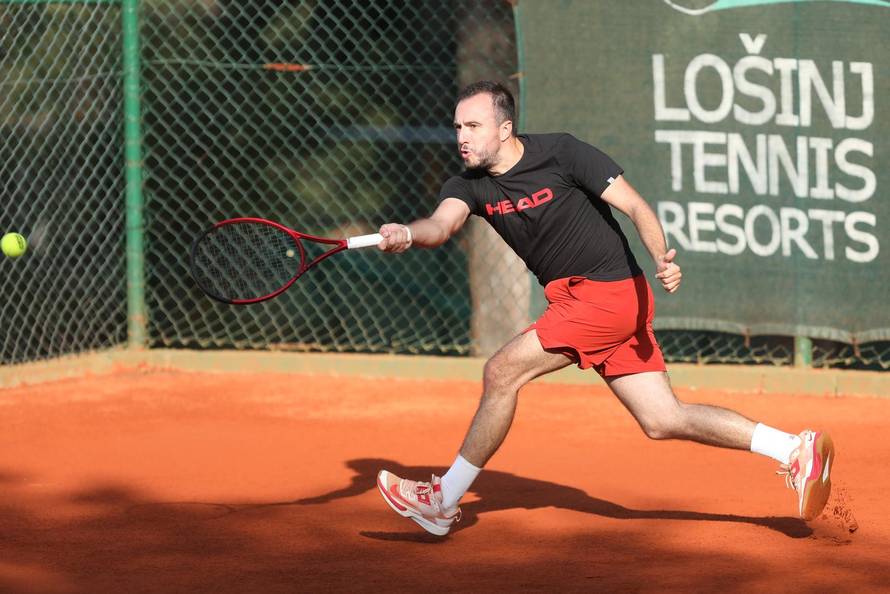Teniski turnir rekreativaca "Stars Open Tour" na Malom Lošinju