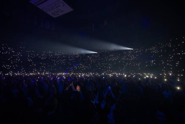 Zadar: Gibonni održao koncert u prepunoj dvorani Krešimira Ćosića