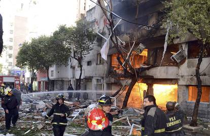 Šestero poginulo u eksploziji plina u višekatnici u Argentini