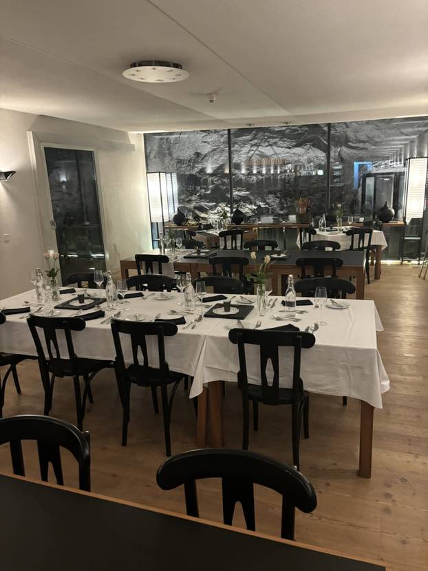FOTO Odmor u starom bunkeru 100 metara ispod zemlje raj je za sva vaša osjetila