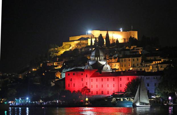 Manifestacija Light is life oduševila graðane, Šibenik prije 124 godine dobio javnu rasvjetu