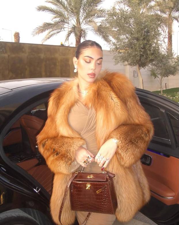 FOTO U ovoj palači Ronaldo živi sa zaručnicom Georginom u Rijadu. Vrijedi 14 milijuna eura