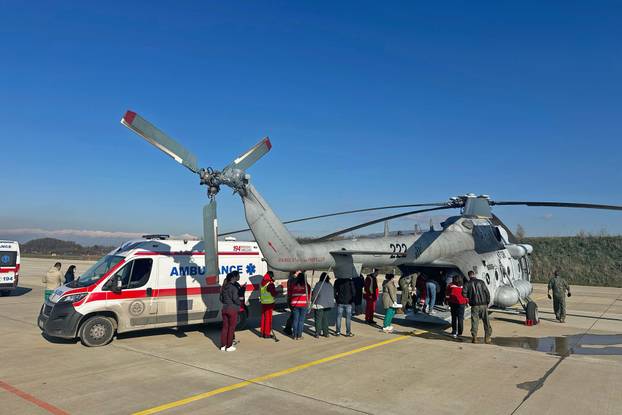 Helikopterom HRZ-a u Hrvatsku stigle tri ozlijeđene osobe stradale u požaru u Sjevernoj Makedoniji