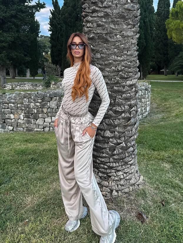 FOTO Wow, kakvo tijelo! Naša influencerica Lara pokazala liniju od koje svima pada vilica