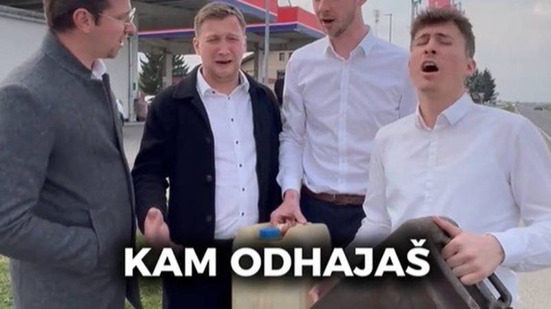 NAFTA KAM ODHAJAŠ Slovenska klapa pjeva o nestašicama