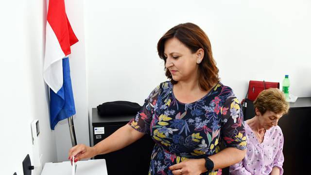 Novska danas bira prvu gradonačelnicu u povijesti