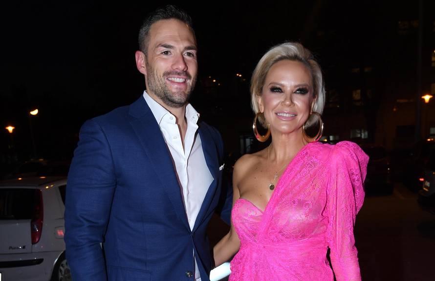 Tko je tu koga kopirao? Maja Šuput i Indira Levak 'svijetle'