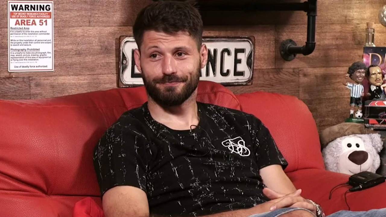Navijači: 'Petkoviću, zašto k...š tamo odakle si jeo?' 'Ne laže, Boban je beskompromisan...'