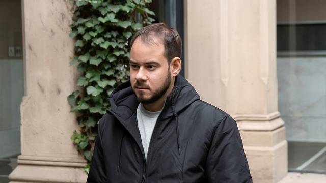 Španjolskog glazbenika osudili na dvije i pol  godine zatvora zbog fizičkih prijetnji svjedoku