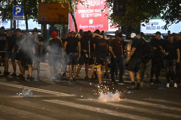 Beograd: Sukob građana i studenata s policijom tijekom prosvjeda