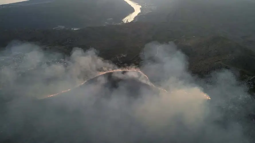 VIDEO Požar kod Dubrovnika i dalje aktivan: Vatra se širi...