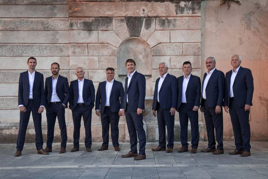 Klapski hitovi u utrci za Cesaricu