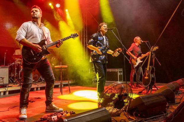 Županja: Alen Islamović nastupao na Moto susretu