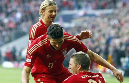 Mandžo zabio, ali 'vukovi' ipak izgubili, laka pobjeda Bayerna