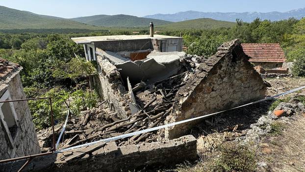 Ugljane: Uslijed eksplozije uzrokovane plinom urušila se kamena kuća 