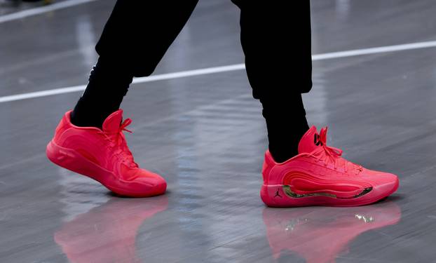 NBA: Los Angeles Lakers at Dallas Mavericks