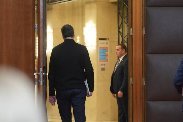 Beograd: Predsjednik Republike Srbije Aleksandar Vučić obratio se javnosti u Palači Srbije