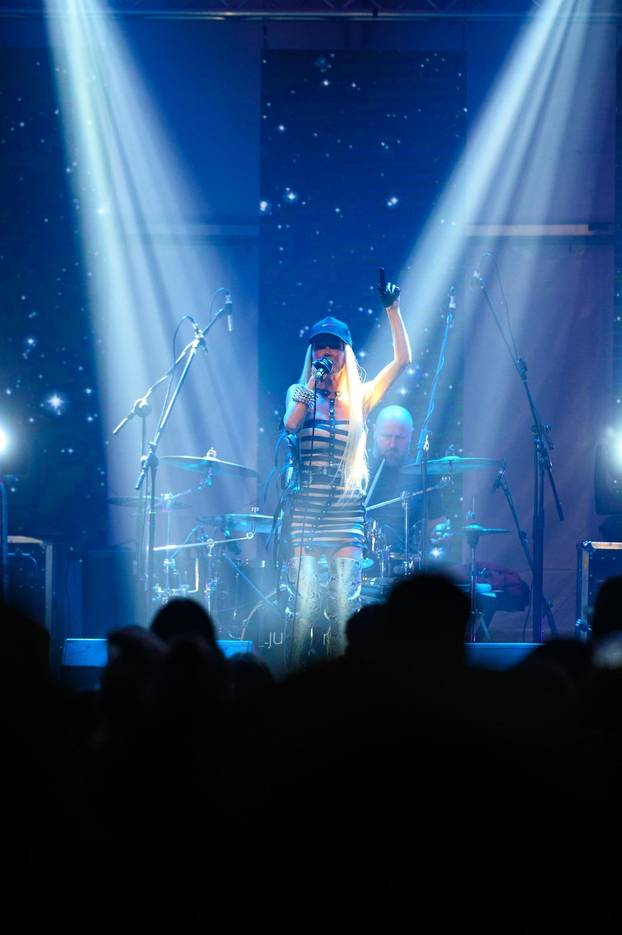 Zagreb: Maja Šuput nastupila na zagrebackom Oktoberfestu