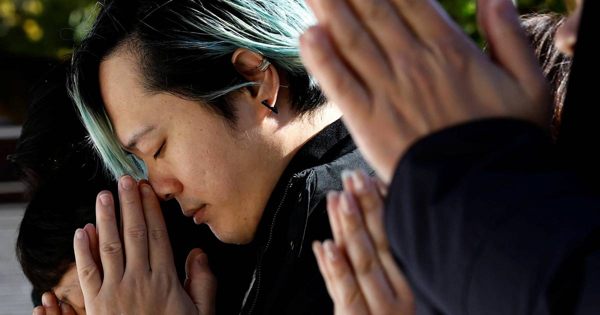 VIDEO Posjetitelji svetišta u Tokiju bacali novac kako bi im se u Novoj godini ostvarile želje