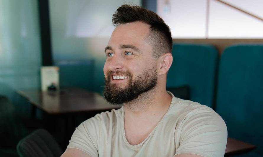 Cvek pokazao kako je izgledao prije 11 godina: 'Ti si gospodin'