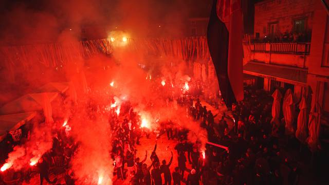 Krvavo smo ovo izborili: Zadar burno proslavio osvajanje Kupa