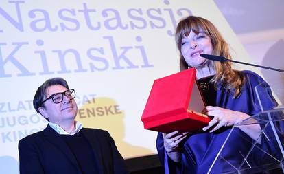 Beograd: Njemačkoj glumici Nastassji Kinski uručen Zlatni pečat Jugoslovenske kinoteke za izuzetan doprinos filmskoj umjetnosti