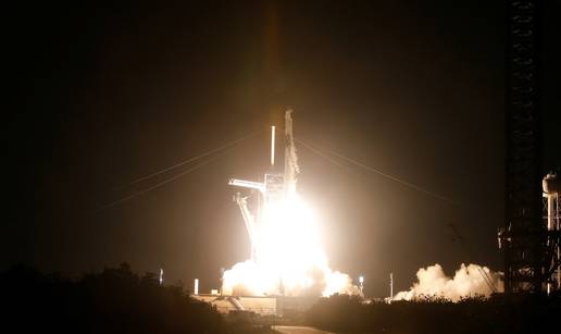 Prva Njemica poletjela u svemir na raketi SpaceX-a: Robotičarki let platio milijarder iz Kine