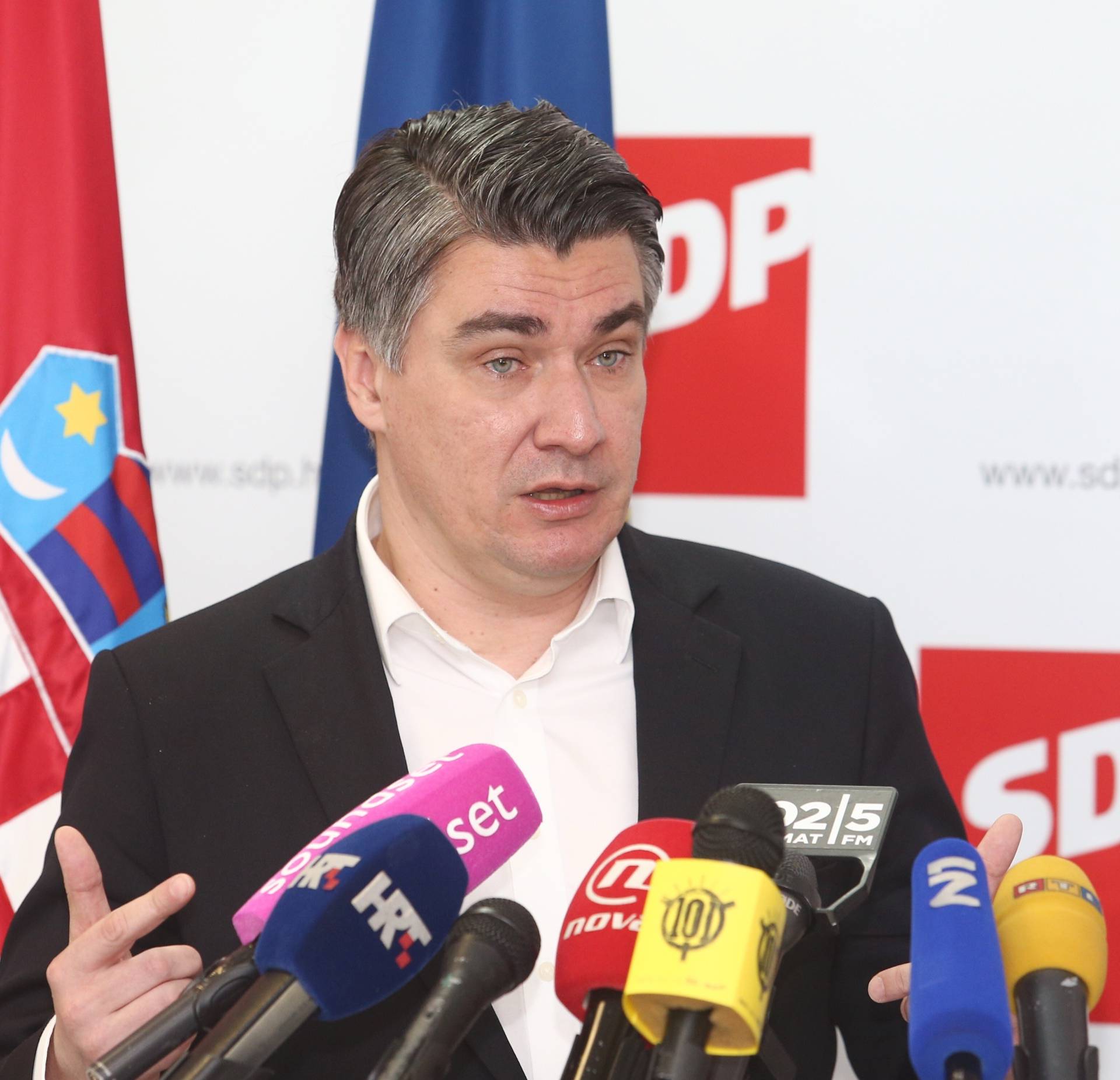 'Mostu nije smetao Petrović kad su ušli u Vladu s HDZ-om'
