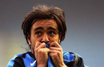 Alvaro Recoba kao Diego Maradona u 80-ima?