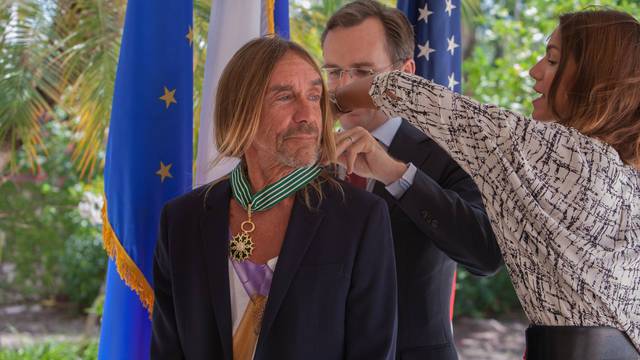 Vitez: Iggy Pop dobio francuski orden za doprinos umjetnosti