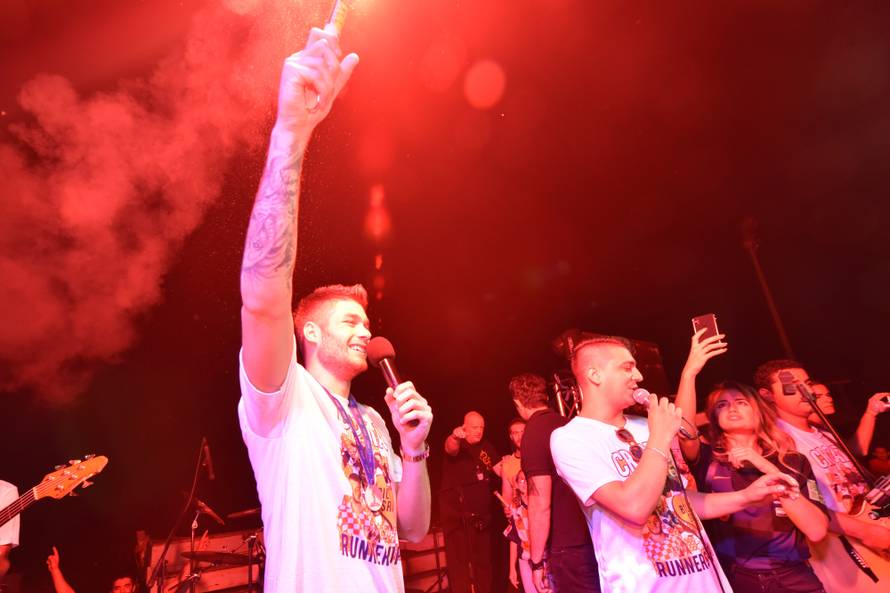 MjeÅ¡tani Bilica organizirali doÄek za srebrnog reprezentativca Duju Äaletu-Cara