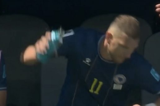 VIDEO D&zcaron;eko pobjesnio nakon zamjene Barbareza, a ljutnja se nastavila i poslije utakmice